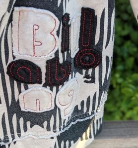 Women's Billabong zip front hoodie size large *unisex*